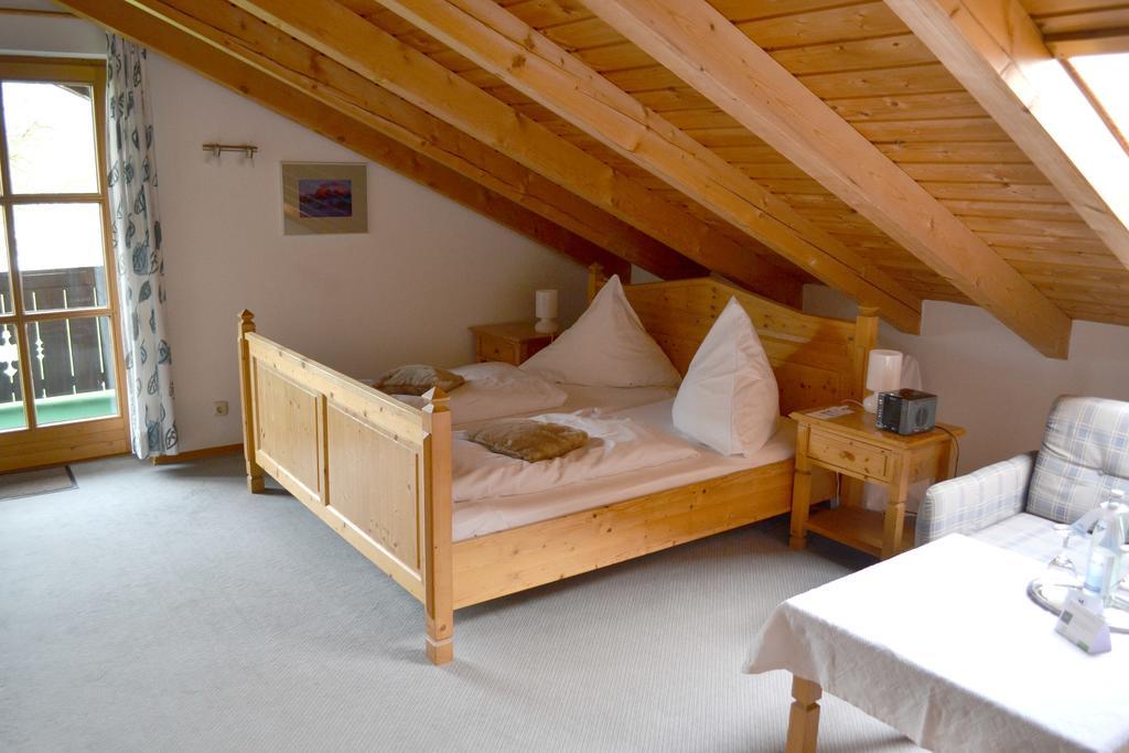 Gasthof Berghupferl Hotel Oberaudorf Ruang foto