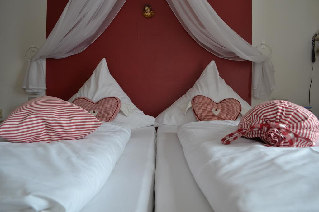 Gasthof Berghupferl Hotel Oberaudorf Bagian luar foto